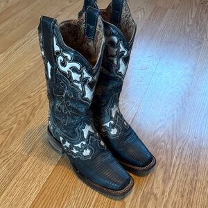 Women's Black and White Heeled Boots